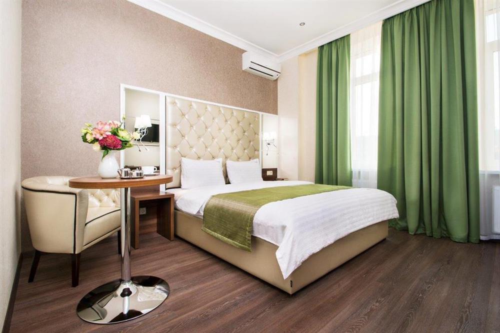 Bonapart Hotel By Uhm Kyiv Room photo