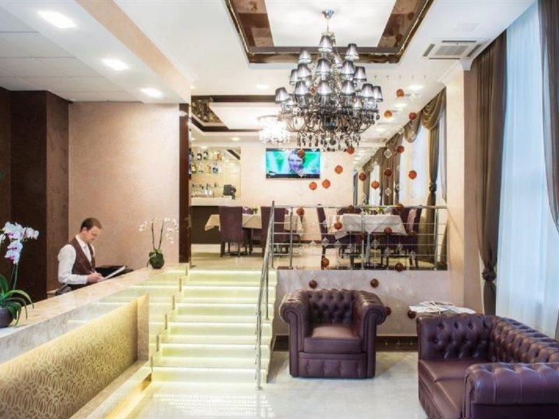 Bonapart Hotel By Uhm Kyiv Exterior photo