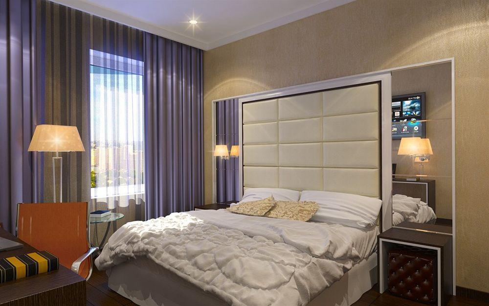 Bonapart Hotel By Uhm Kyiv Exterior photo