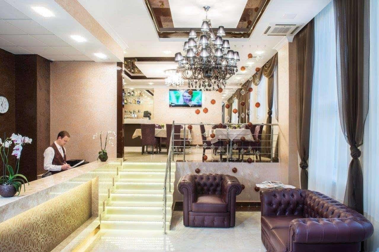Bonapart Hotel By Uhm Kyiv Exterior photo