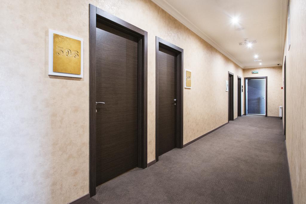 Bonapart Hotel By Uhm Kyiv Exterior photo